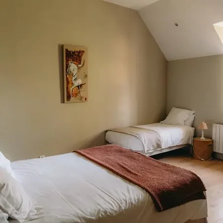 Maison Conviviale Près De Avec Jardin Et Terrasse Chamant