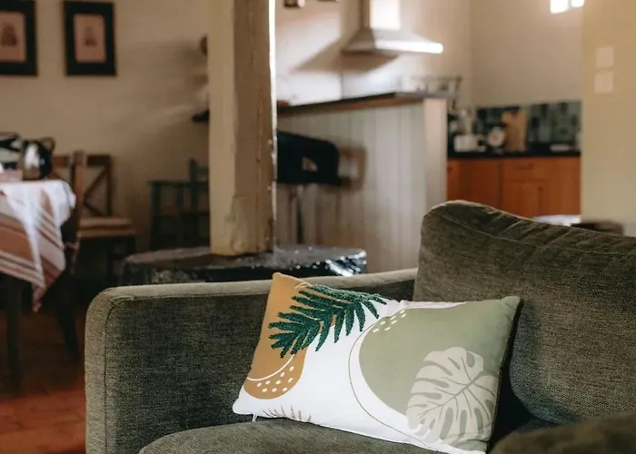 Сasa de vacaciones Maison Conviviale Pres De Avec Jardin Et Terrasse *